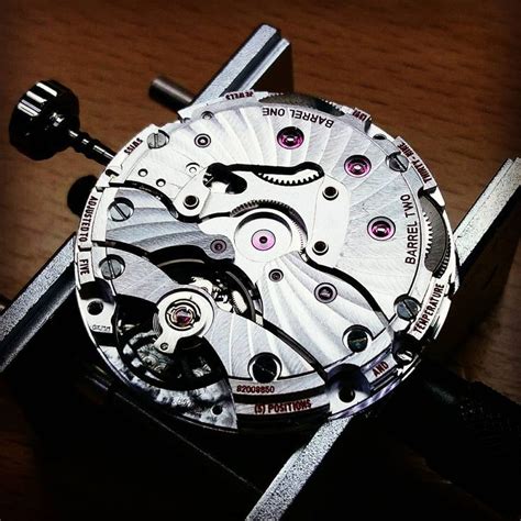 omega 8500 automatic movement